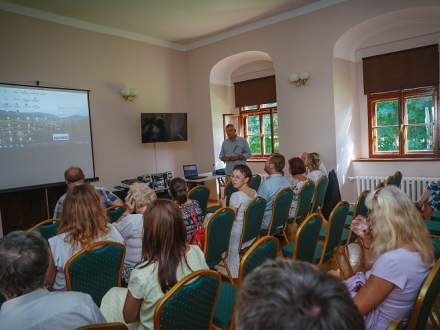 Otwarcie ścieżki wiedzy i zdrowia w Drogomyślu